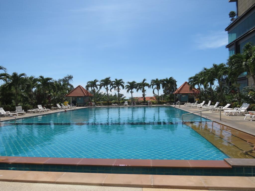 View Talay 6 Suite Apartments Pattaya Exterior foto