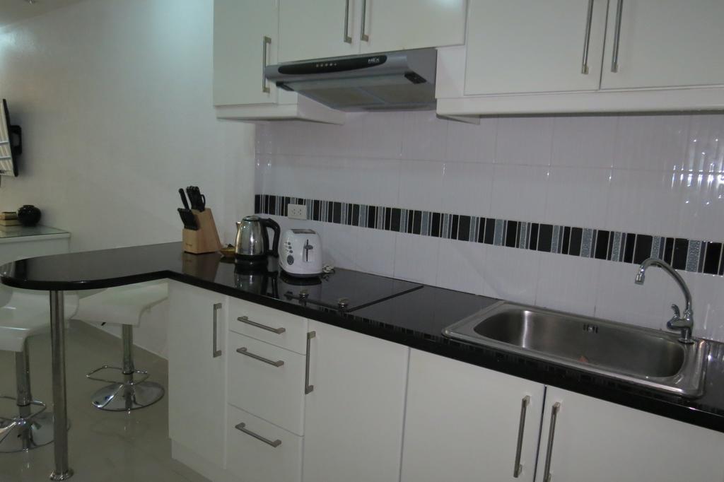 View Talay 6 Suite Apartments Pattaya Habitación foto
